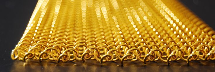 Malha metálica dourada Dropiron